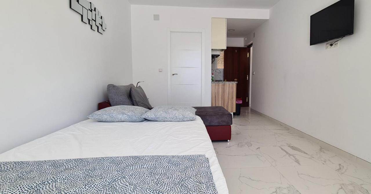 Babylon Tourist Apartments Benalmádena Kültér fotó